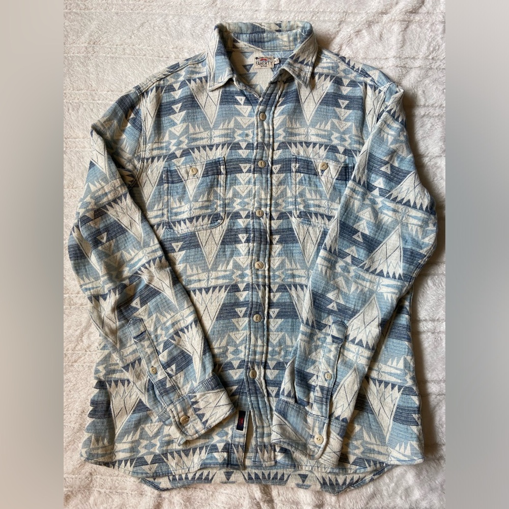 Faherty Long Sleeve size Medium
